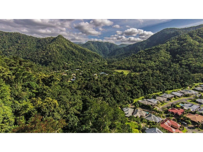 8-14 Fantan Close, Redlynch QLD 4870