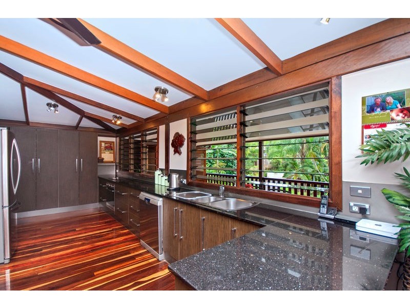 1 Hythe Street, Kamerunga QLD 4870