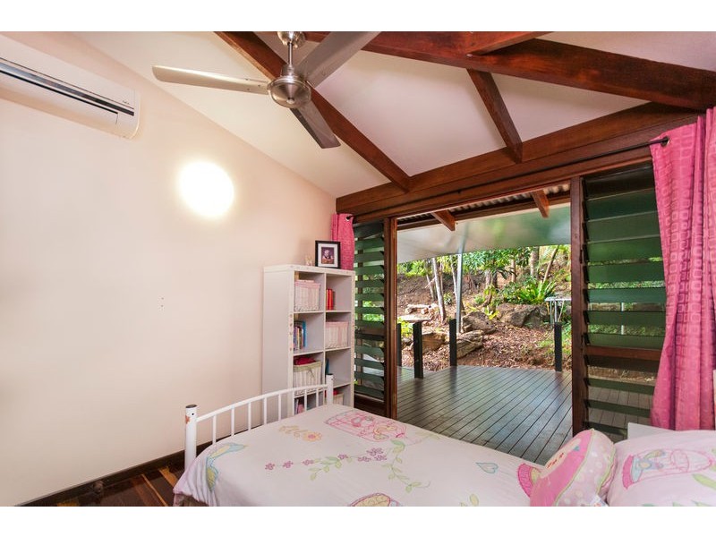 1 Hythe Street, Kamerunga QLD 4870