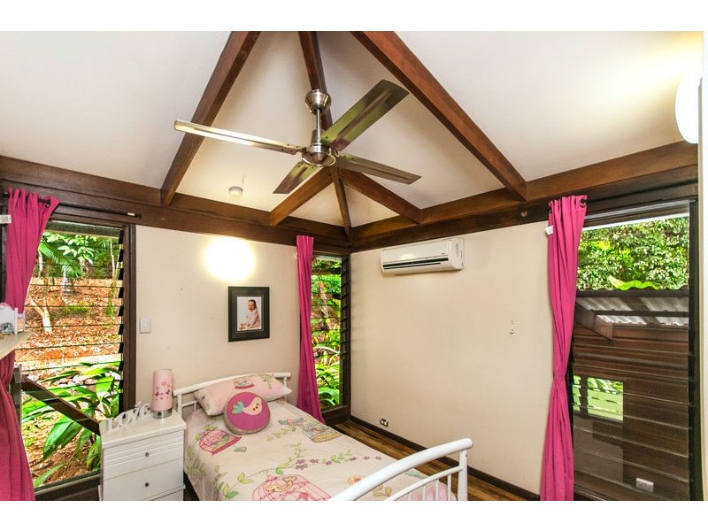 1 Hythe Street, Kamerunga QLD 4870