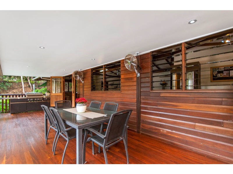 1 Hythe Street, Kamerunga QLD 4870