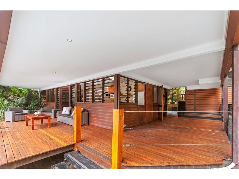 1 Hythe Street, Kamerunga QLD 4870