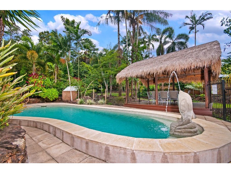 1 Hythe Street, Kamerunga QLD 4870