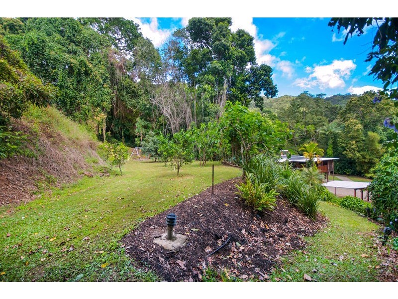 1 Hythe Street, Kamerunga QLD 4870