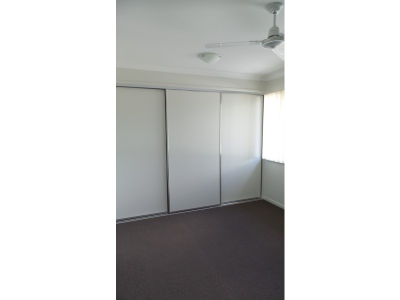 Manunda QLD 4870