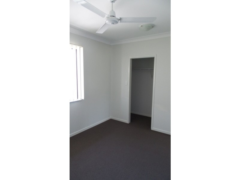 Manunda QLD 4870