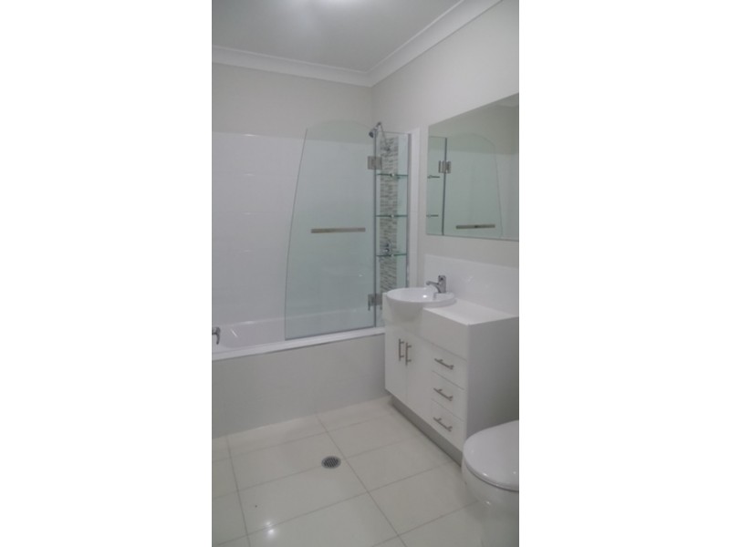 Manunda QLD 4870