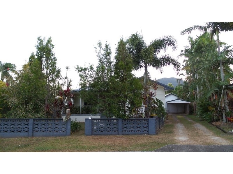 Whitfield QLD 4870