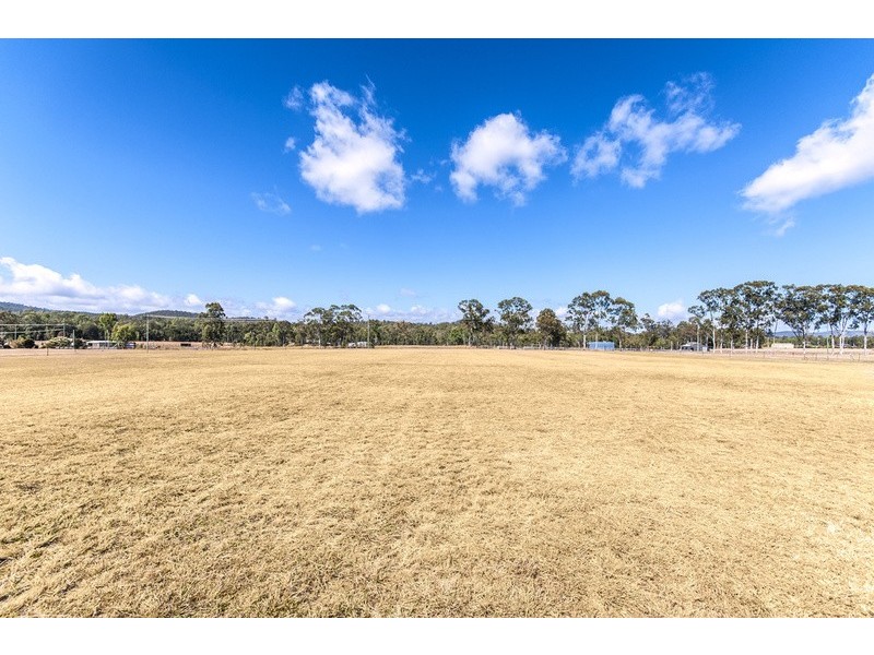 76 Gordon Earl Drive, Ravenshoe QLD 4888