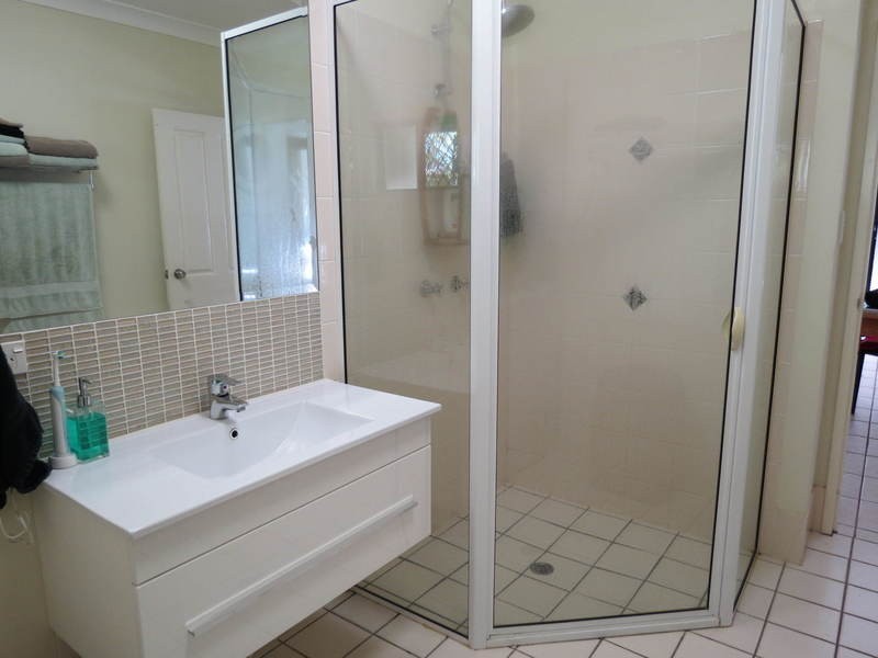 Stratford QLD 4870