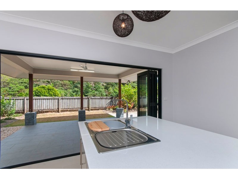 24 McBride Street, Redlynch QLD 4870