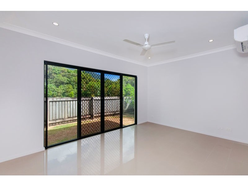 24 McBride Street, Redlynch QLD 4870