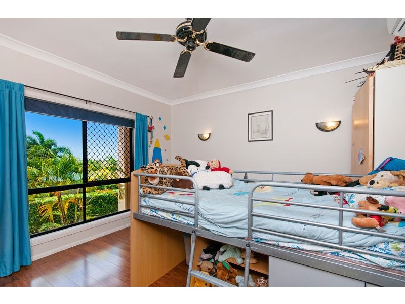 9 Gum Street (cnr Pepperwood St), Redlynch QLD 4870