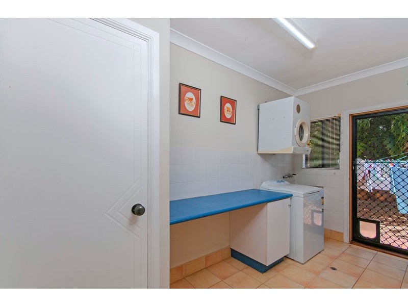 9 Gum Street (cnr Pepperwood St), Redlynch QLD 4870