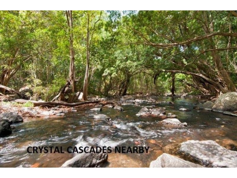 42-44 Cascades Drive, Redlynch QLD 4870