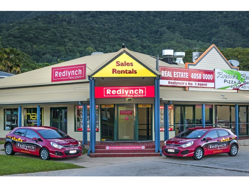 1/8 Tenni Street, Redlynch QLD 4870