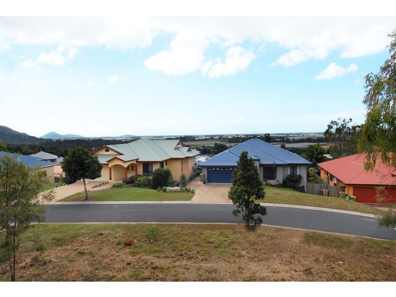 46 Pepperwood Street, Redlynch QLD 4870