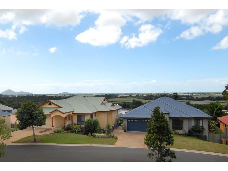 46 Pepperwood Street, Redlynch QLD 4870
