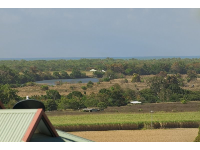 46 Pepperwood Street, Redlynch QLD 4870