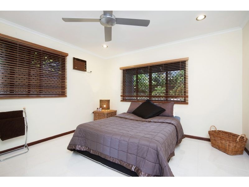 Brinsmead QLD 4870
