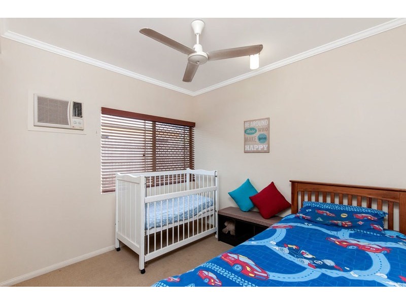 16 Lillipilli Street, Redlynch QLD 4870