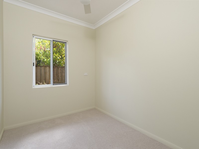 28 Satinash Close, Redlynch QLD 4870