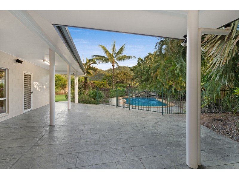 28 Satinash Close, Redlynch QLD 4870