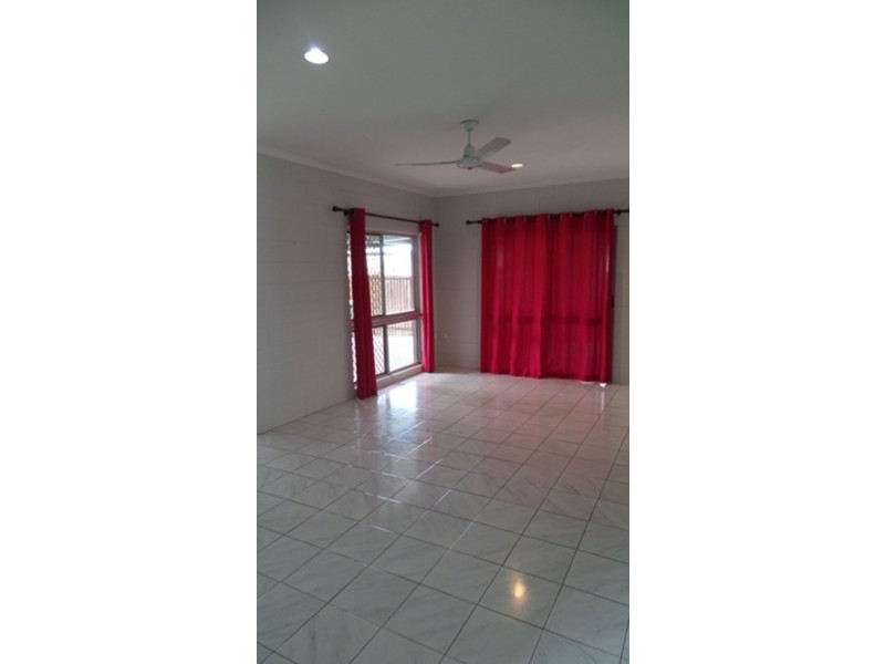Bentley Park QLD 4869