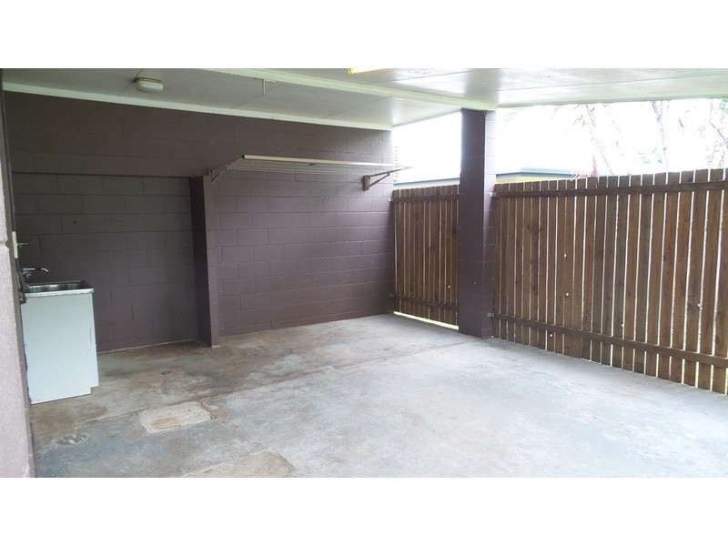 Bentley Park QLD 4869