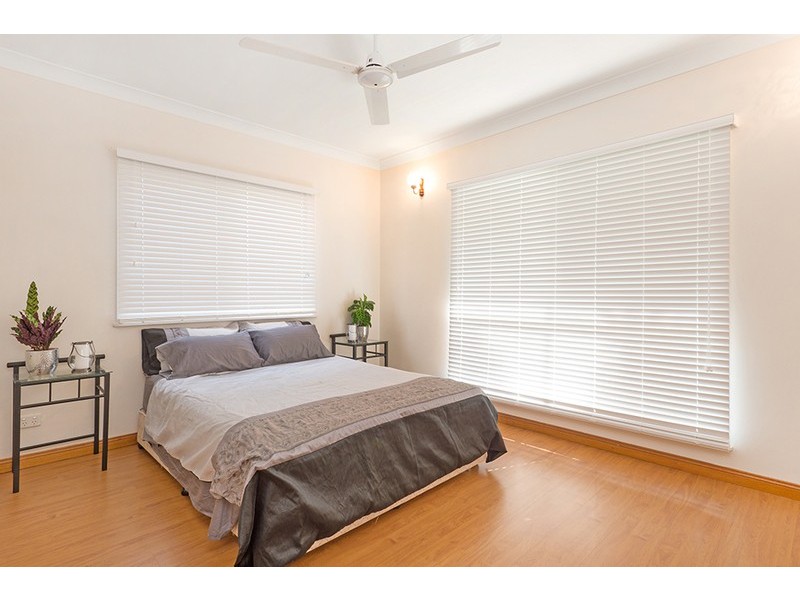 42 Cowley Street, Kamerunga QLD 4870