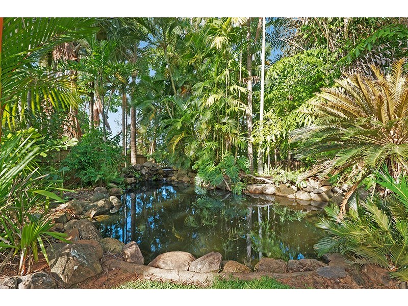 42 Cowley Street, Kamerunga QLD 4870