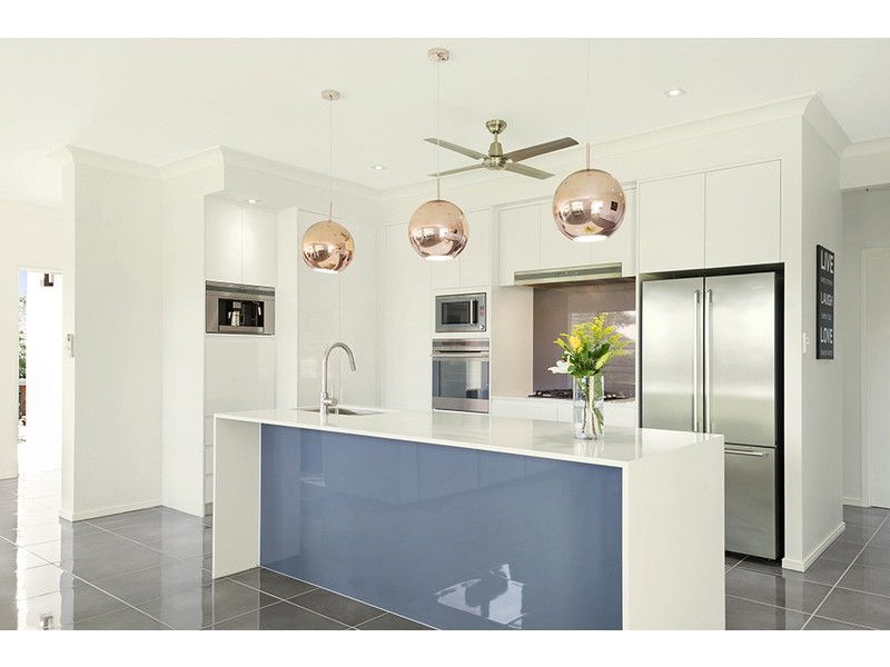 41 Daphne Drive, Redlynch QLD 4870