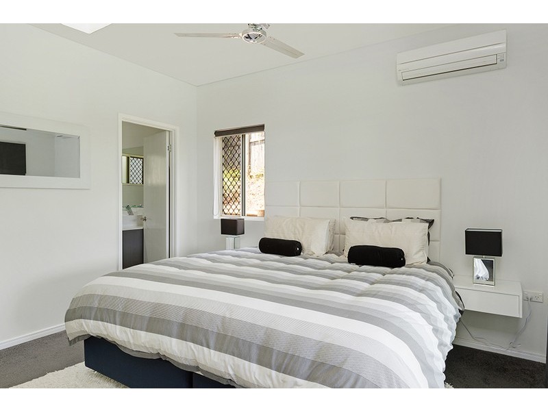 41 Daphne Drive, Redlynch QLD 4870