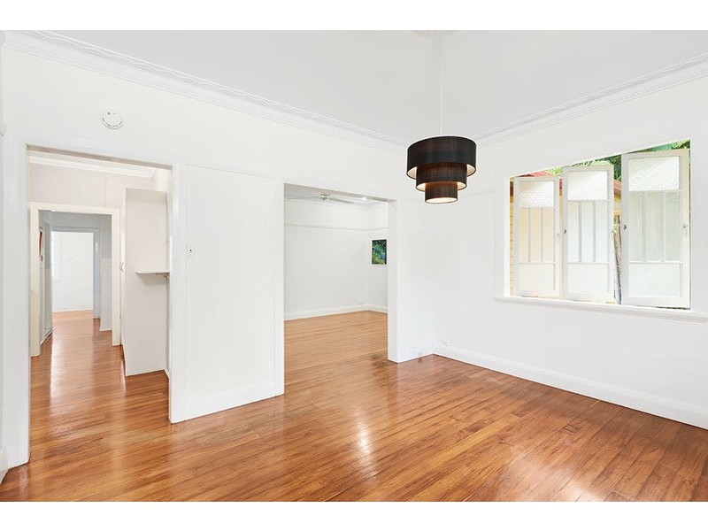 16 Hardwick Street (Crn Willunga Street), Stratford QLD 4870