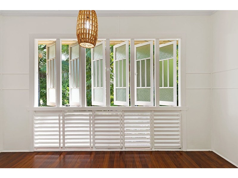 16 Hardwick Street (Crn Willunga Street), Stratford QLD 4870