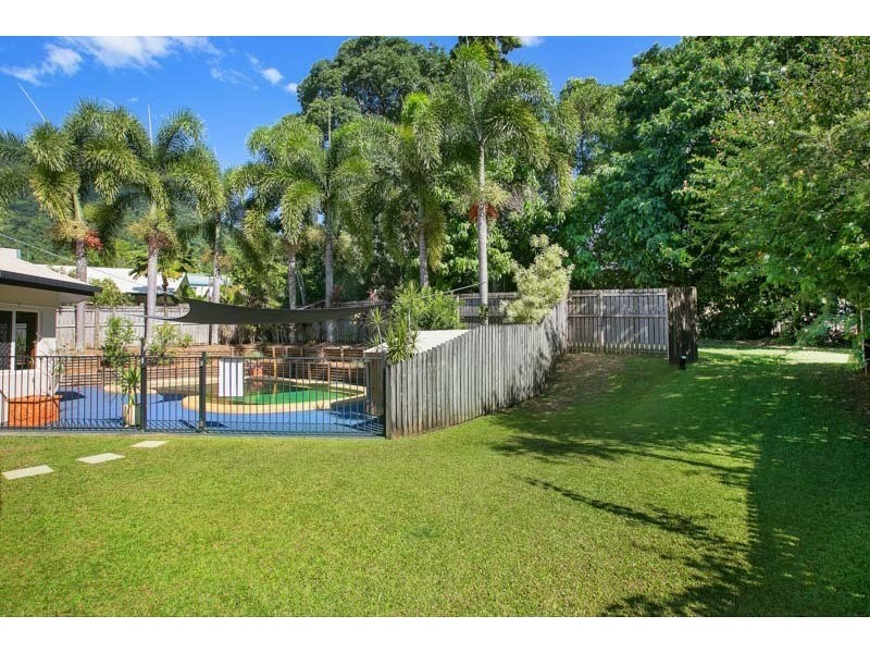 6 Red Ochre Street, Redlynch QLD 4870