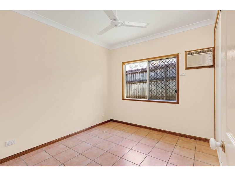 6 Red Ochre Street, Redlynch QLD 4870