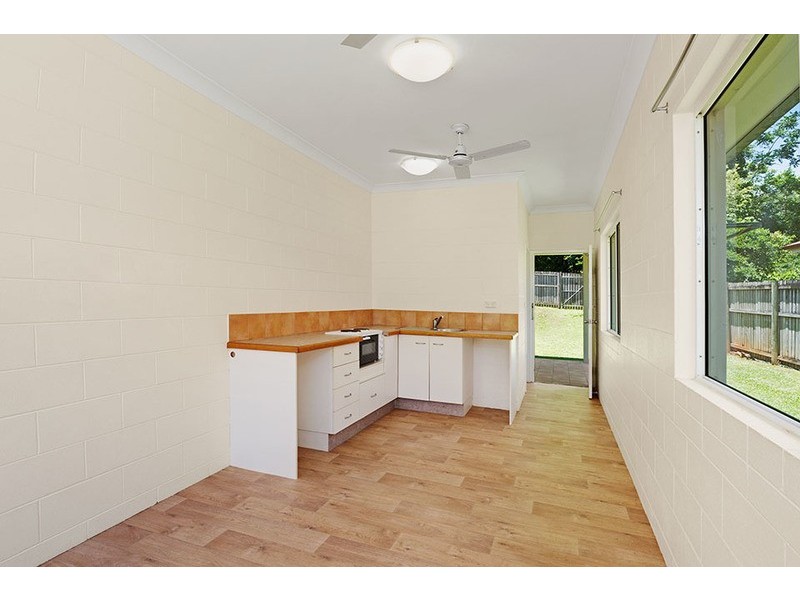 6 Red Ochre Street, Redlynch QLD 4870