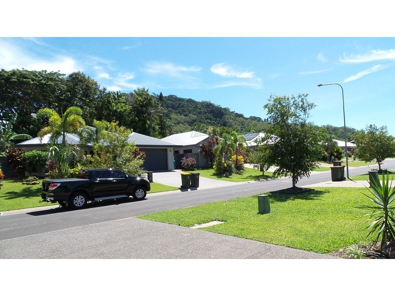 16 Hatch Close, Trinity Beach QLD 4879
