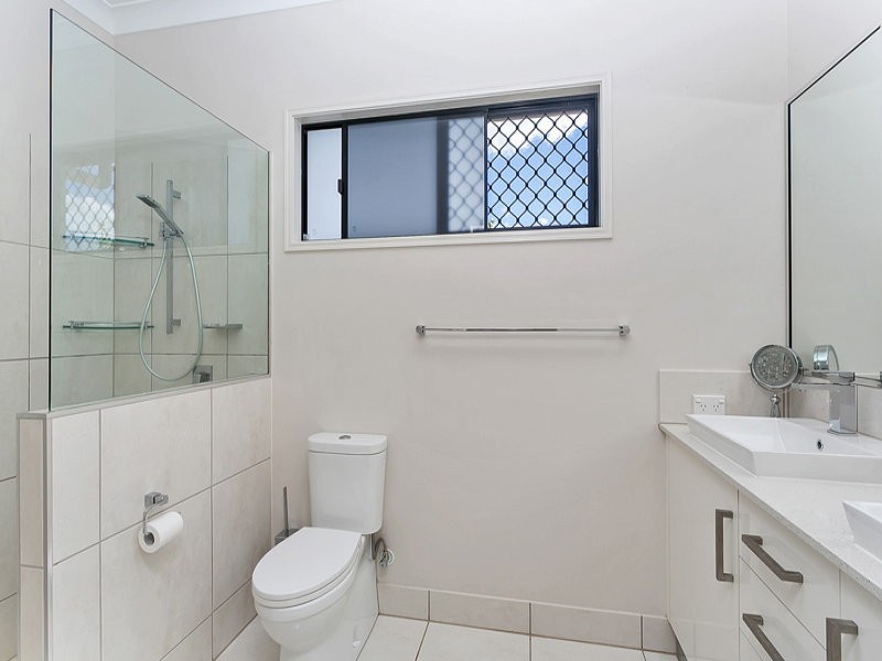 Redlynch QLD 4870