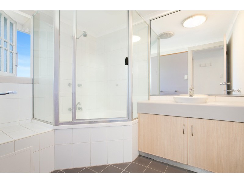 42 Gatton St, Parramatta Park QLD 4870