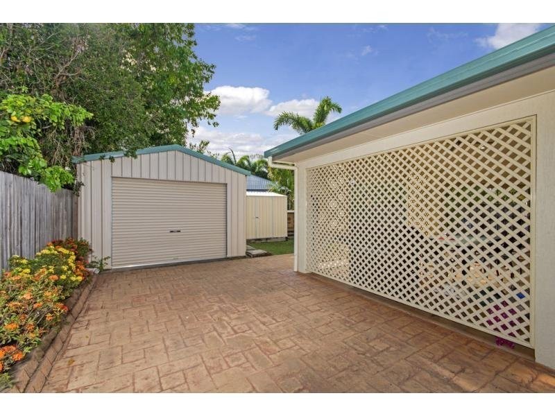 Redlynch QLD 4870