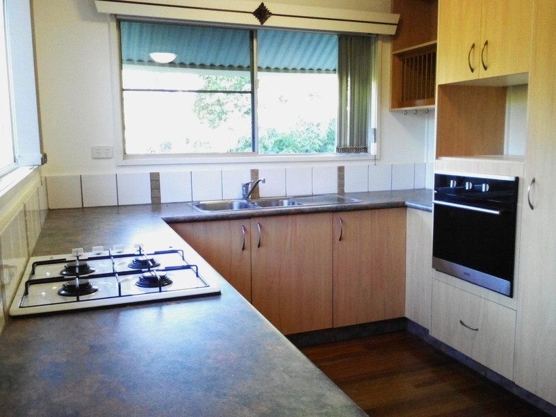 24 Valmadre Street, Caravonica QLD 4878