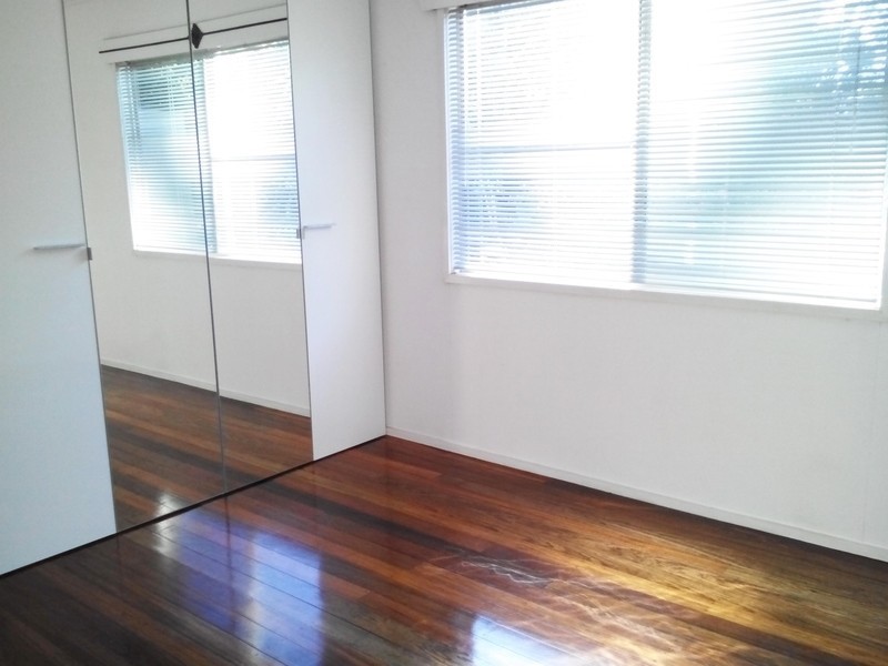 24 Valmadre Street, Caravonica QLD 4878