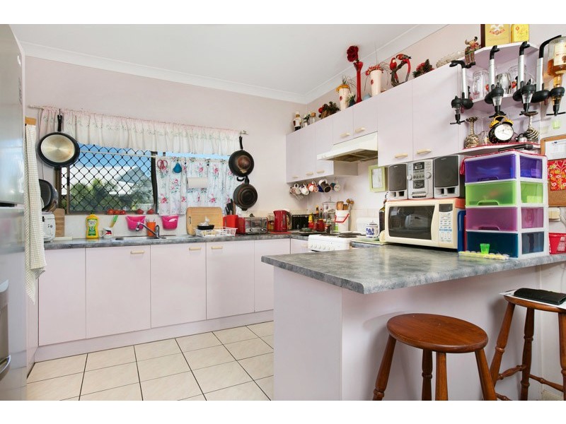 8/17 Grantala St, Manoora QLD 4870