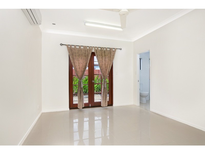 34 Iridescent Dr, Trinity Park QLD 4879