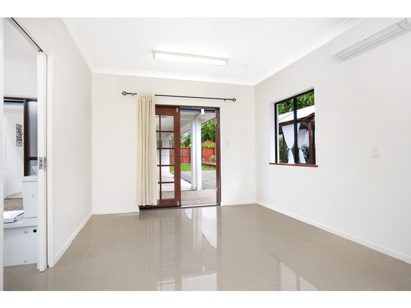 34 Iridescent Dr, Trinity Park QLD 4879