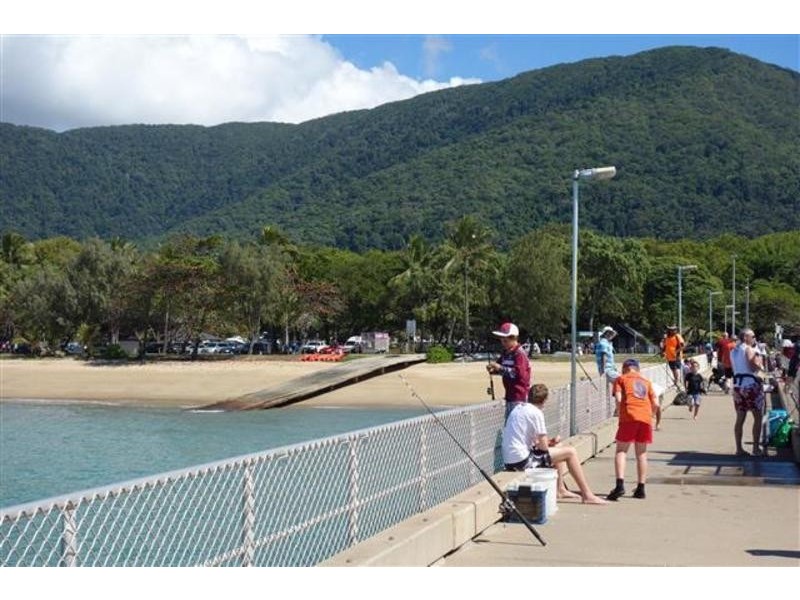 Palm Cove QLD 4879