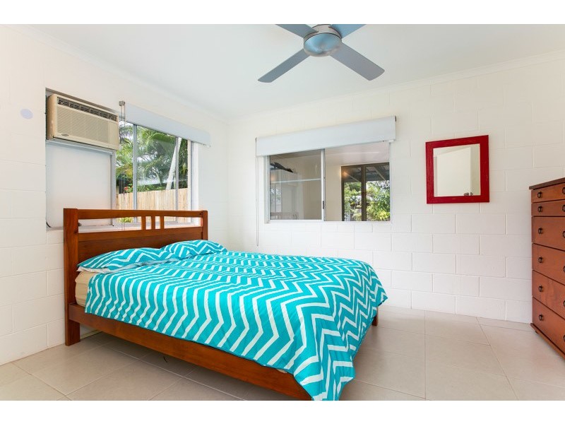 13 Carolyn Close, Yorkeys Knob QLD 4878