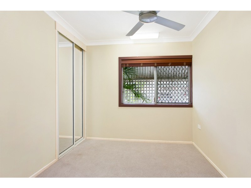 Manoora QLD 4870